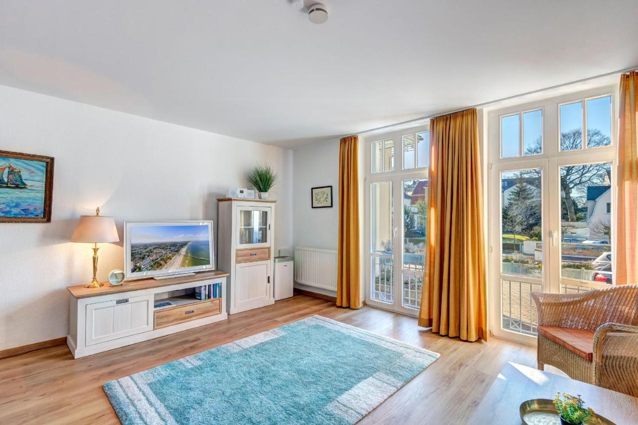Haus Seeblick Hotel Garni & Ferienwohnungen Зиновиц Екстериор снимка