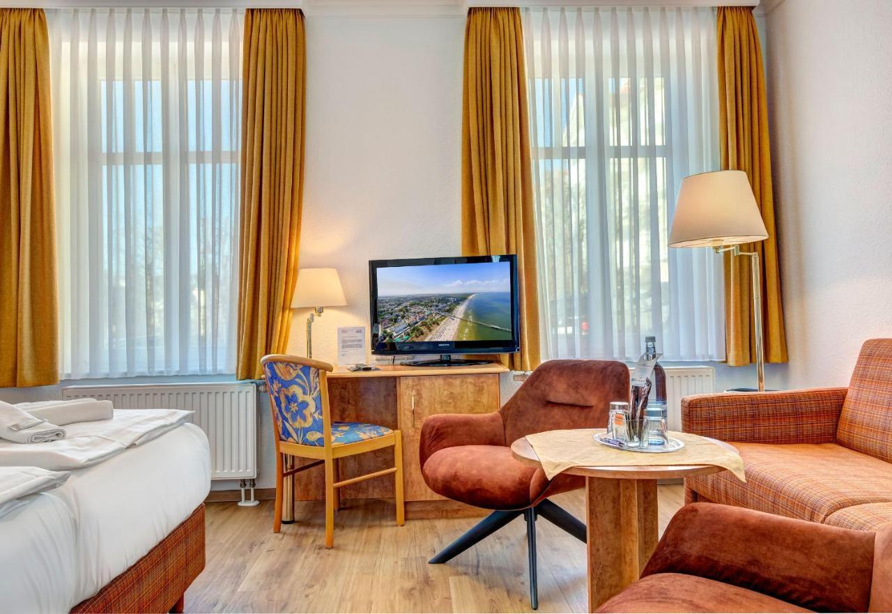 Haus Seeblick Hotel Garni & Ferienwohnungen Зиновиц Екстериор снимка