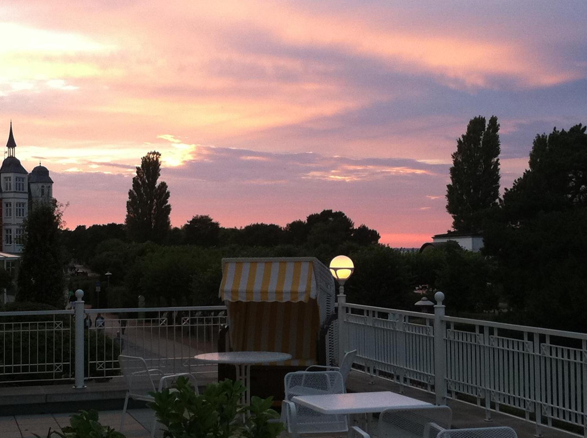 Haus Seeblick Hotel Garni & Ferienwohnungen Зиновиц Екстериор снимка