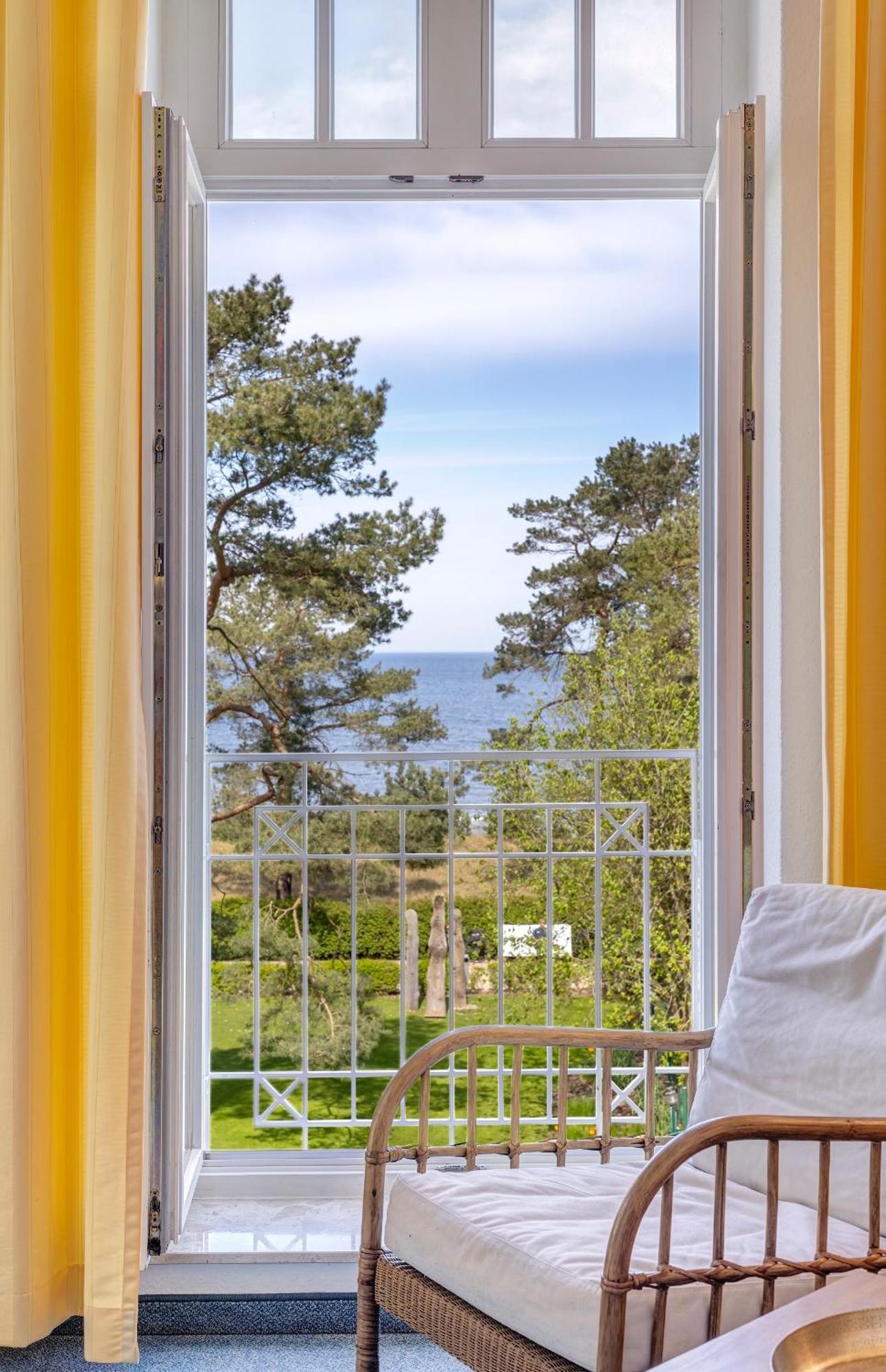 Haus Seeblick Hotel Garni & Ferienwohnungen Зиновиц Екстериор снимка