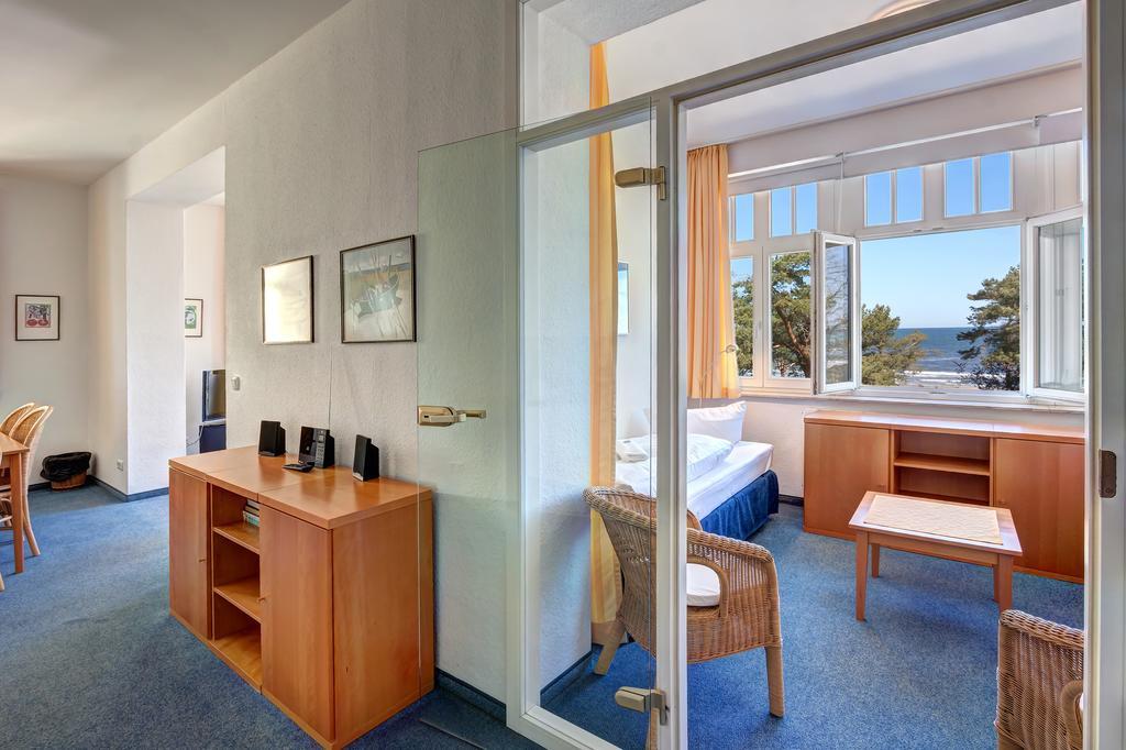 Haus Seeblick Hotel Garni & Ferienwohnungen Зиновиц Екстериор снимка