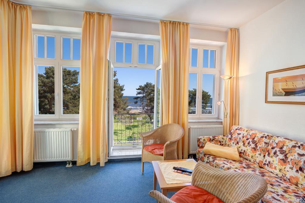 Haus Seeblick Hotel Garni & Ferienwohnungen Зиновиц Екстериор снимка